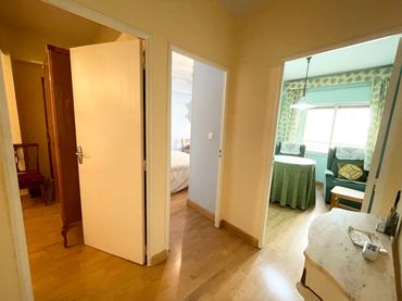 Piso con balcón en venta en Calle Galileo