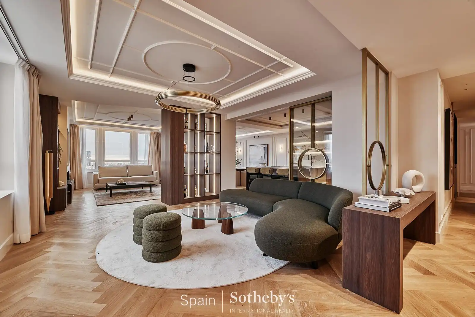 Living room of Apartments for sale in Madrid  with Air Conditioner, Terrace and Storage room