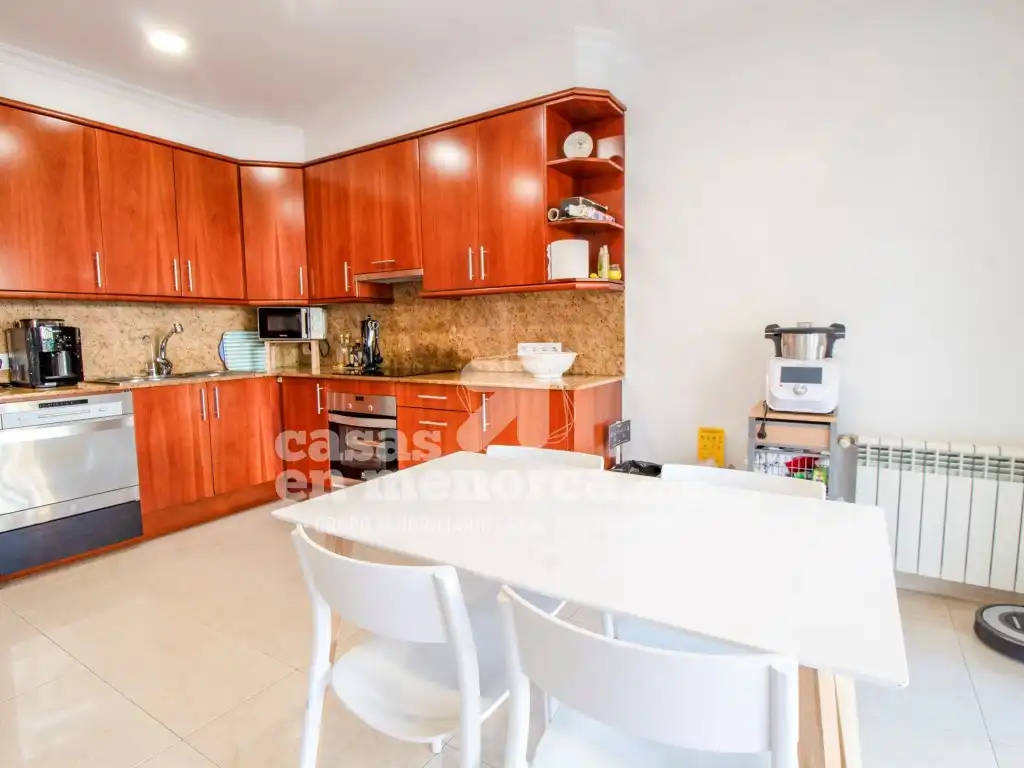 Cuina de Casa o xalet en venda en Maó - Mahón amb Aire condicionat, Jardí privat i Terrassa