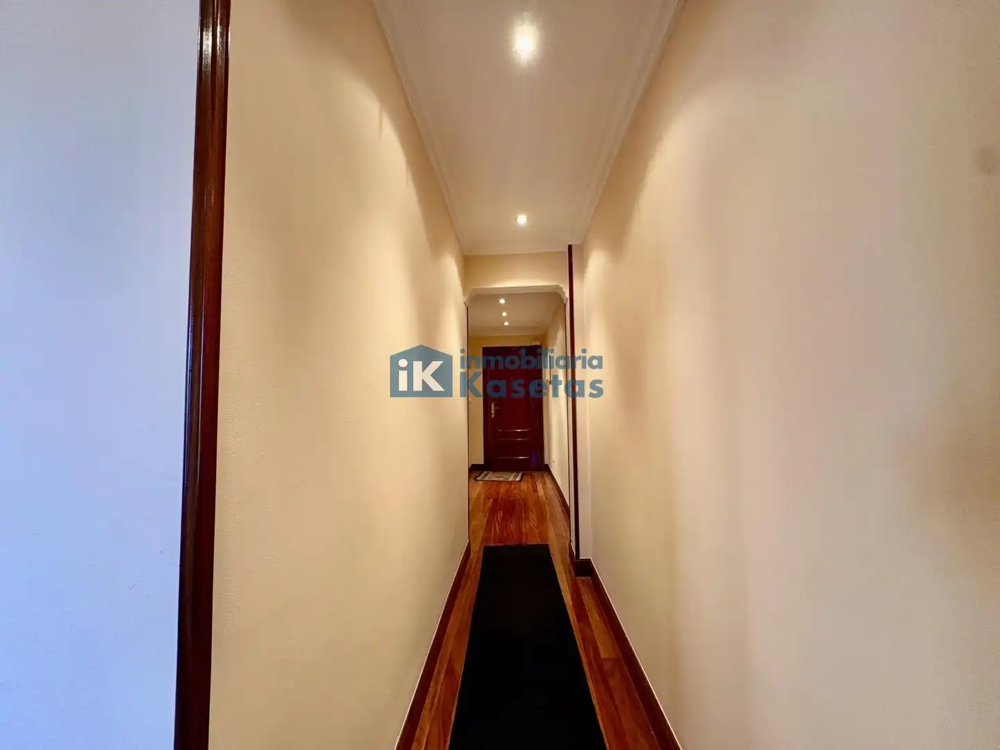 Flat with lift for sale in Centro - Ariz - Uribarri, imagen 18