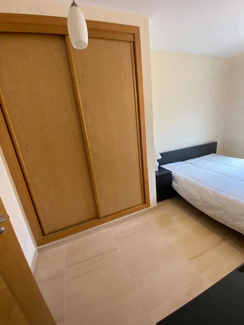 Habitación de Piso de alquiler en Málaga con Aire acondicionado, Terraza y Trastero