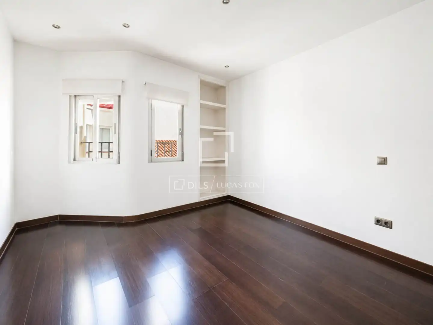 Bedroom of Attic for sale in Madrid  with Air Conditioner, Heating and Terrace