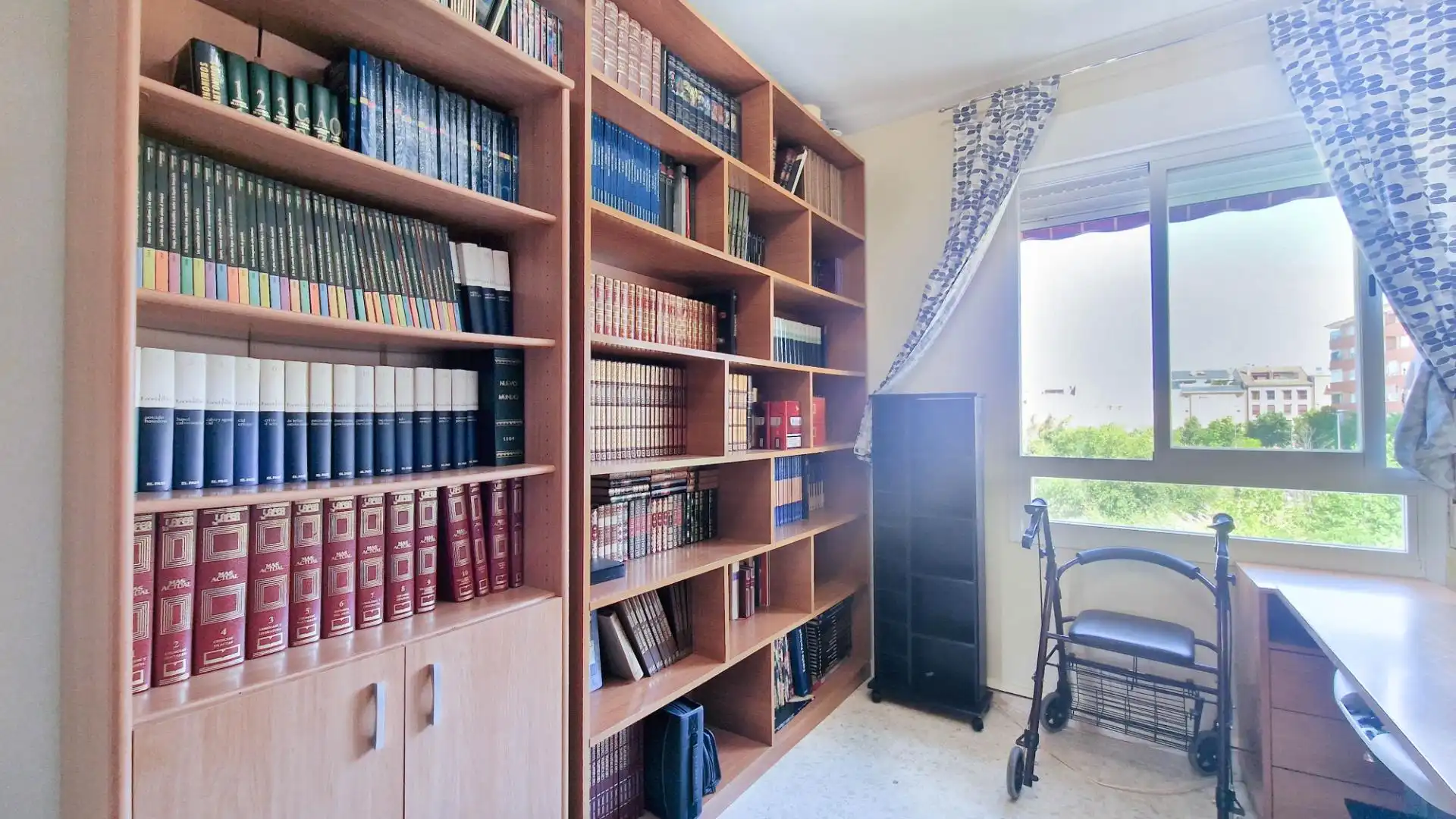 Habitación de Piso en venta en Badajoz con Aire acondicionado y Trastero