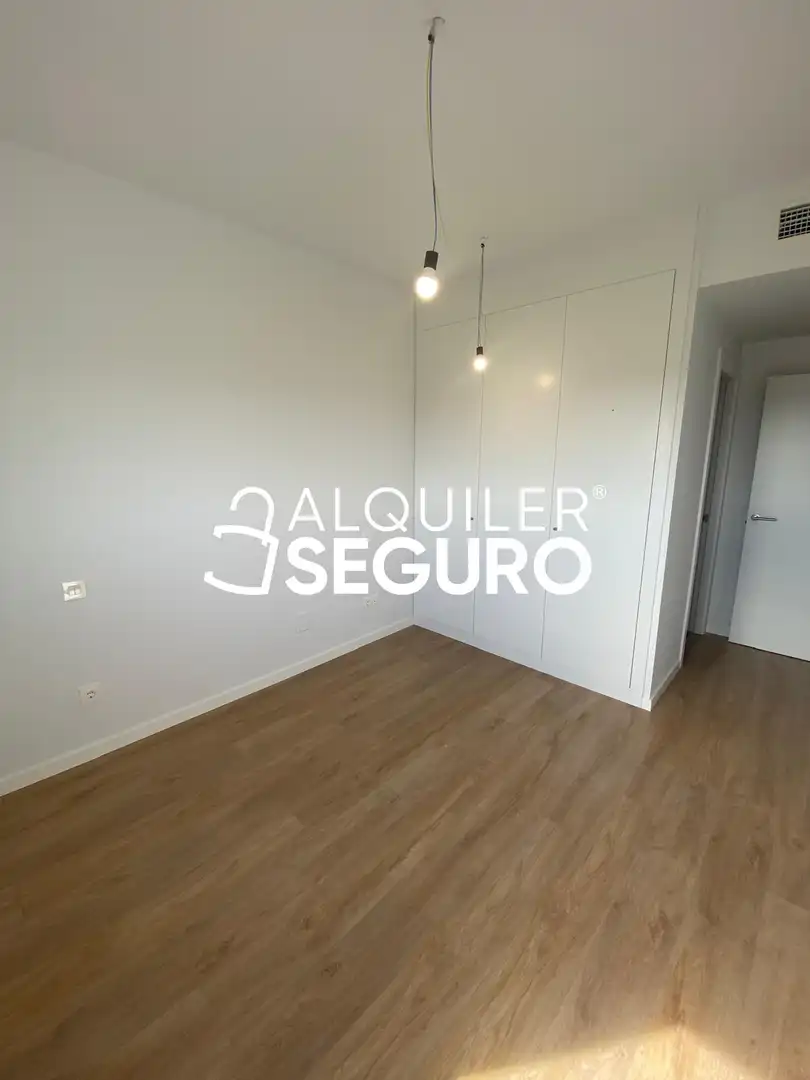 Bedroom of Flat for rent in Azuqueca de Henares  with Heating, Terrace and Swimming Pool