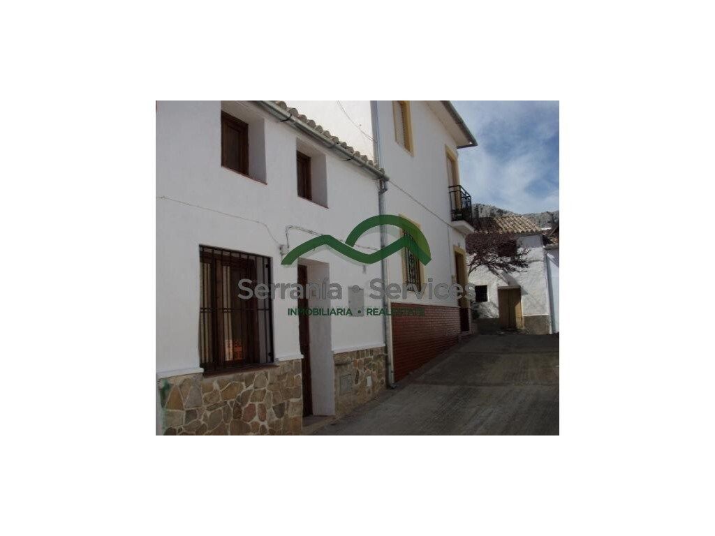 Vista exterior de Casa o xalet en venda en Cañete la Real
