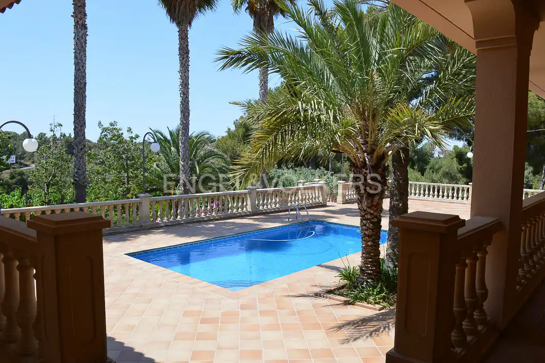 Piscina de Finca rústica en venda en Tarragona amb Aire condicionat, Calefacció i Jardí privat