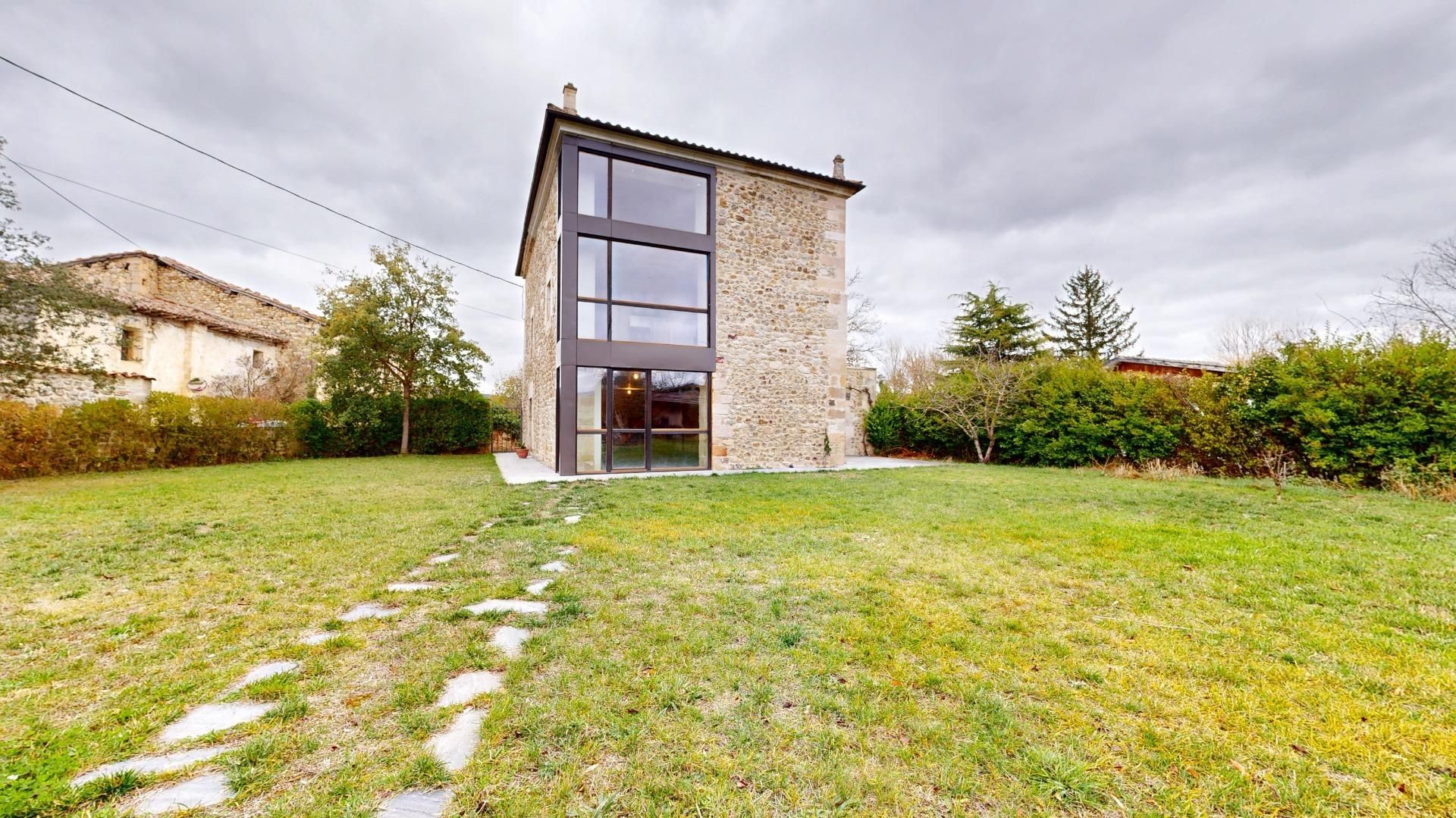 Exterior view of House or chalet for sale in Medina de Pomar  with Private garden and Terrace