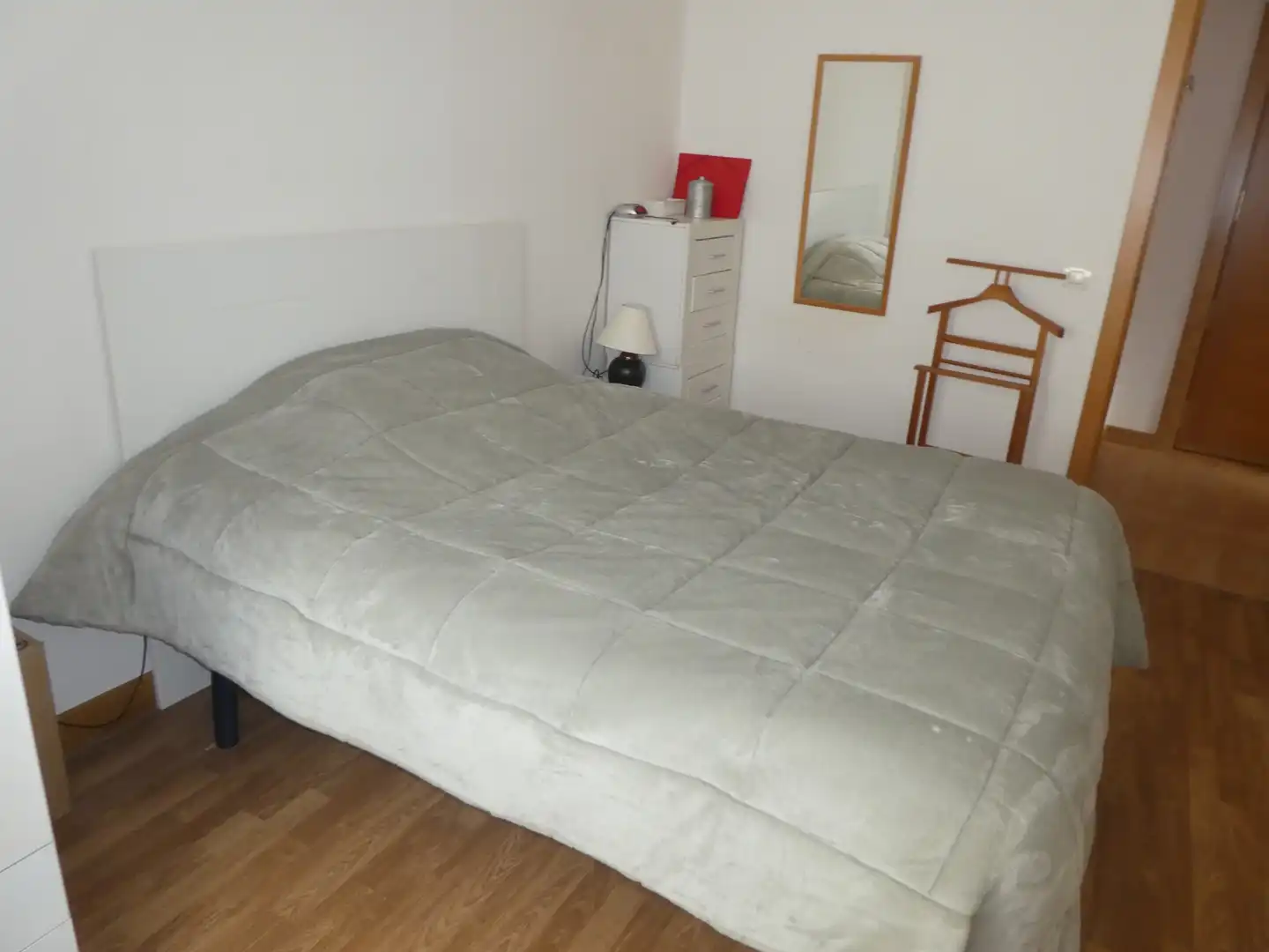 Schlafzimmer von Wohnung zum Verkauf in Burgos mit Heizung und Möbliert