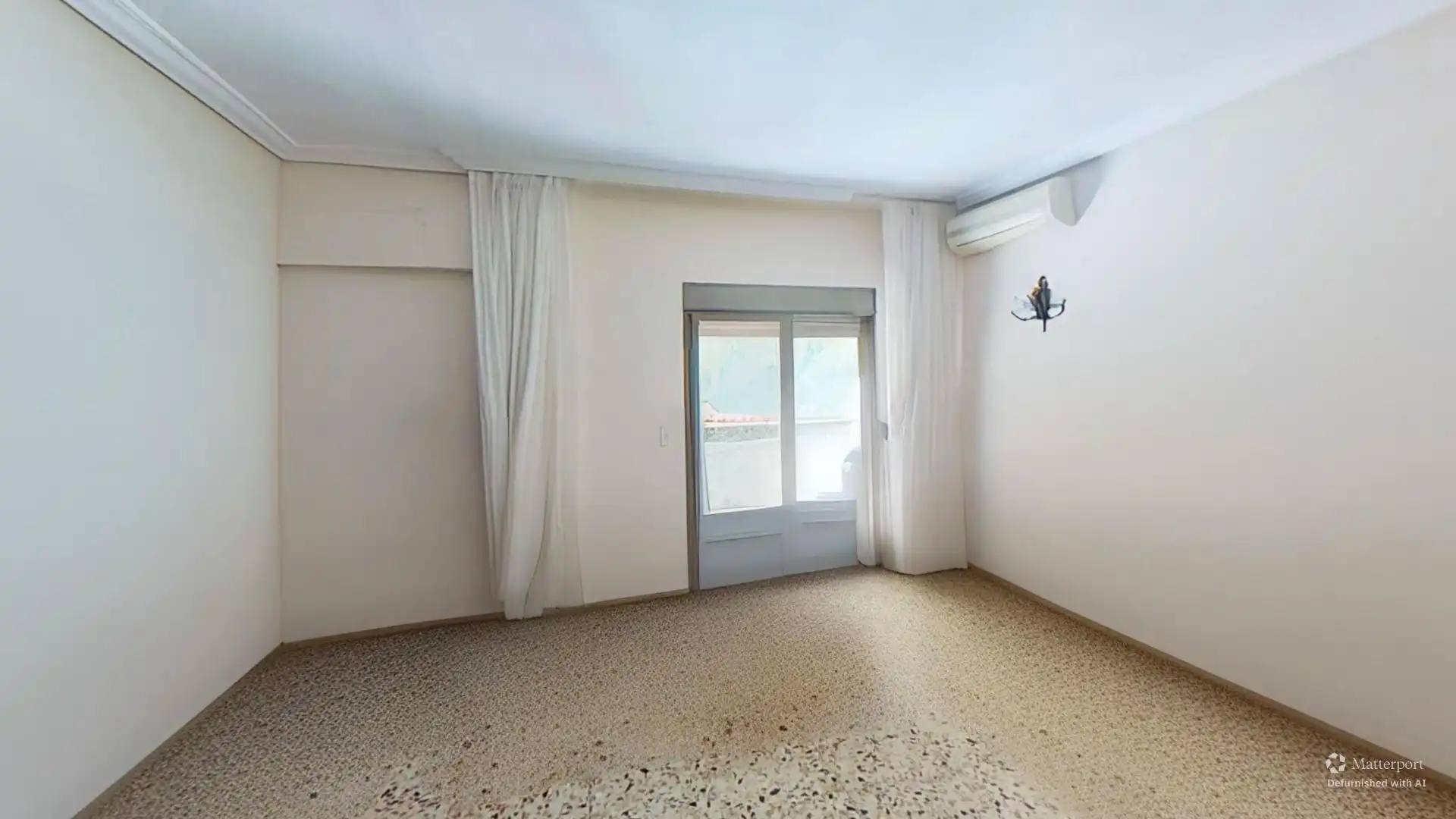 Sala d'estar de Pis en venda en Alicante / Alacant amb Moblat i Balcó