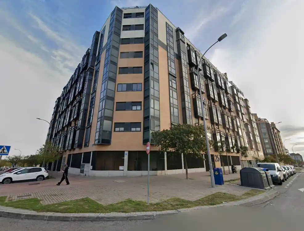 Vista exterior de Apartamento en venta en Madrid con Trastero, Amueblado y Balcón