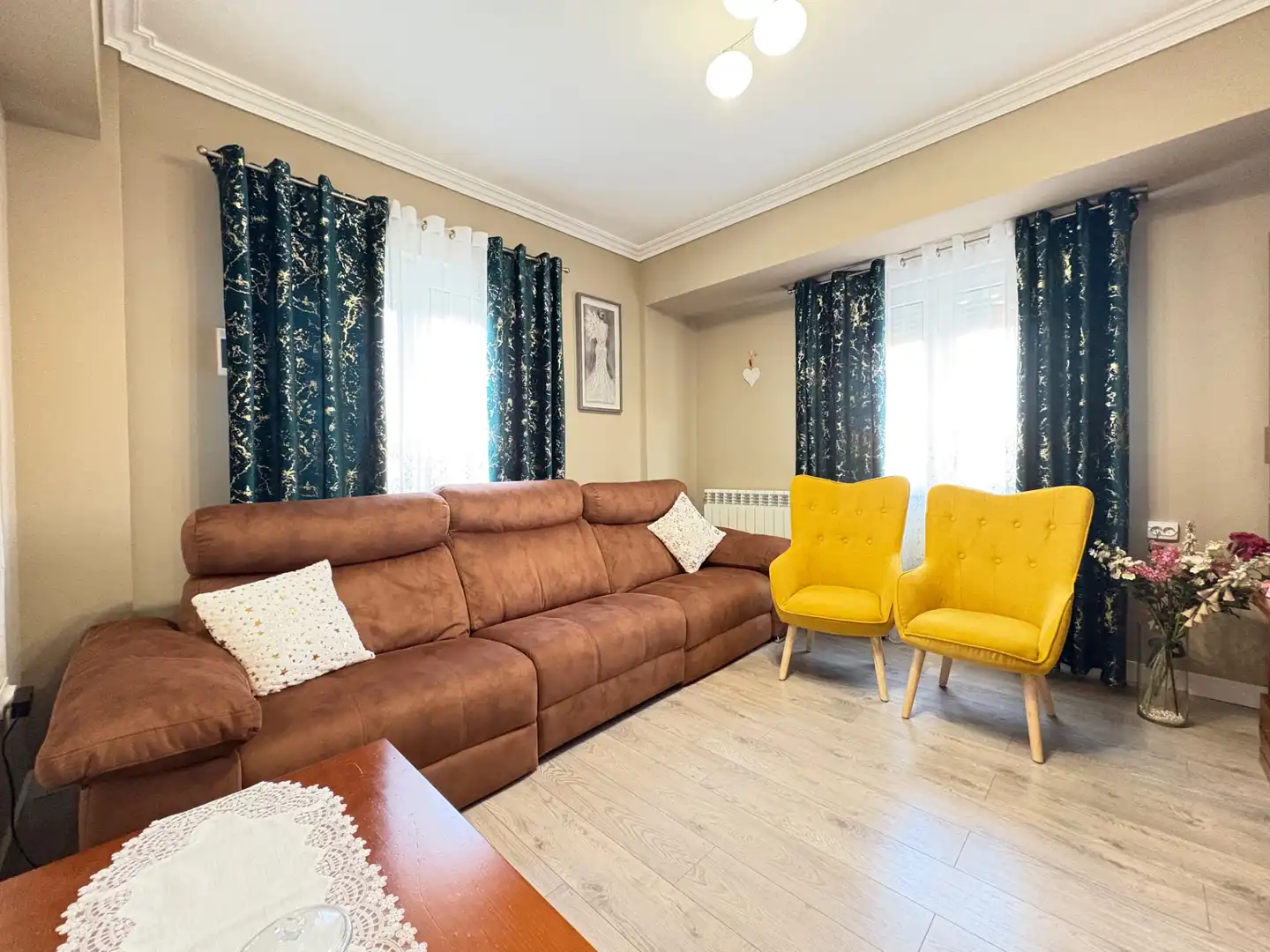 Sala de estar de Piso en venta en Arnedo con Calefacción, Trastero y Amueblado