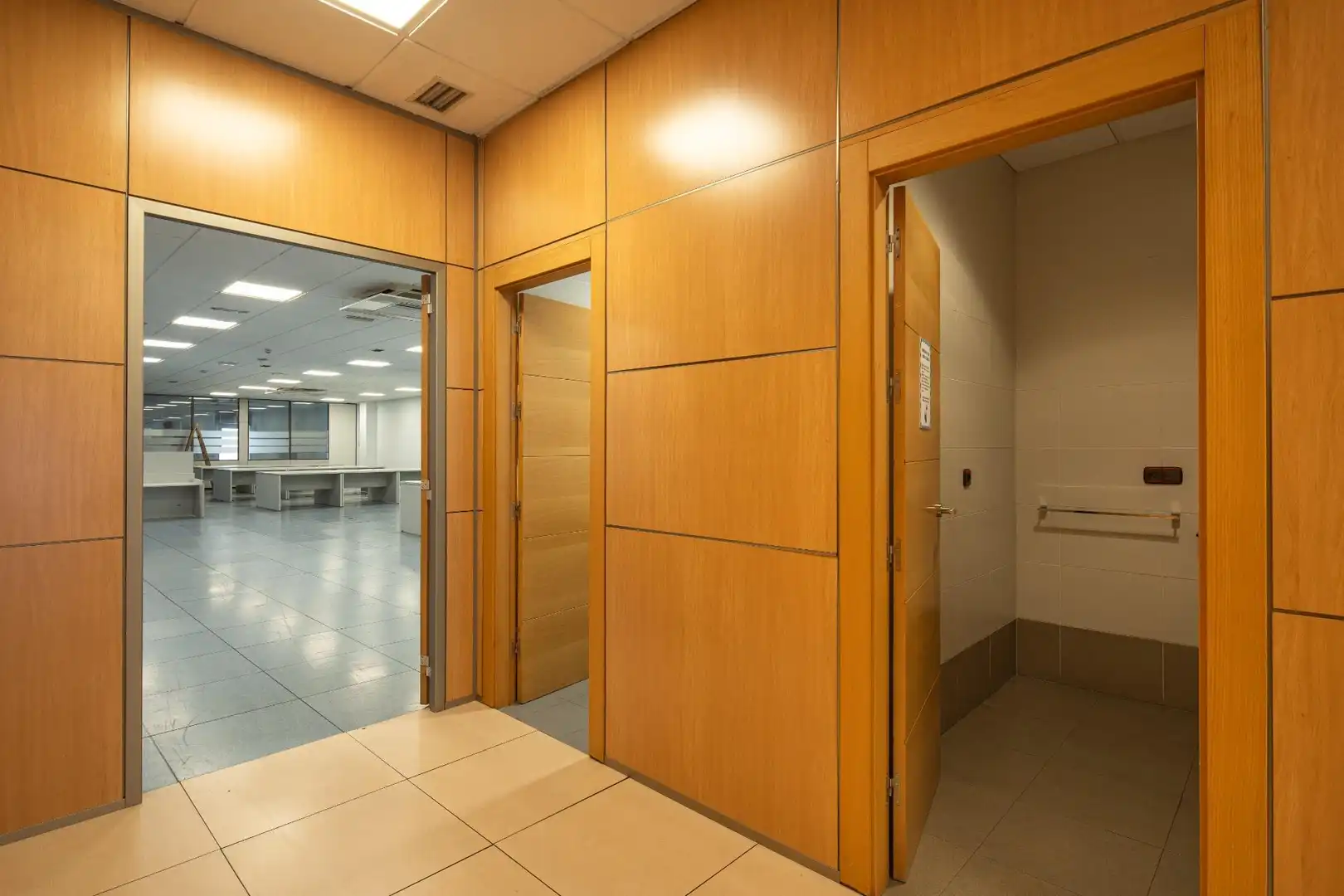 Oficina de alquiler en Campus de la Salud