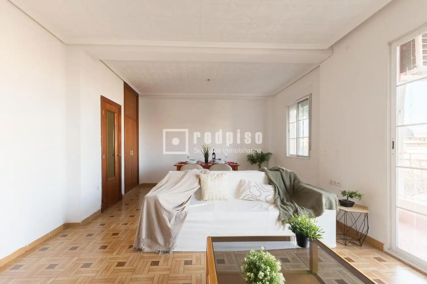 Habitación de Piso en venta en Valencia con Aire acondicionado, Calefacción y Terraza