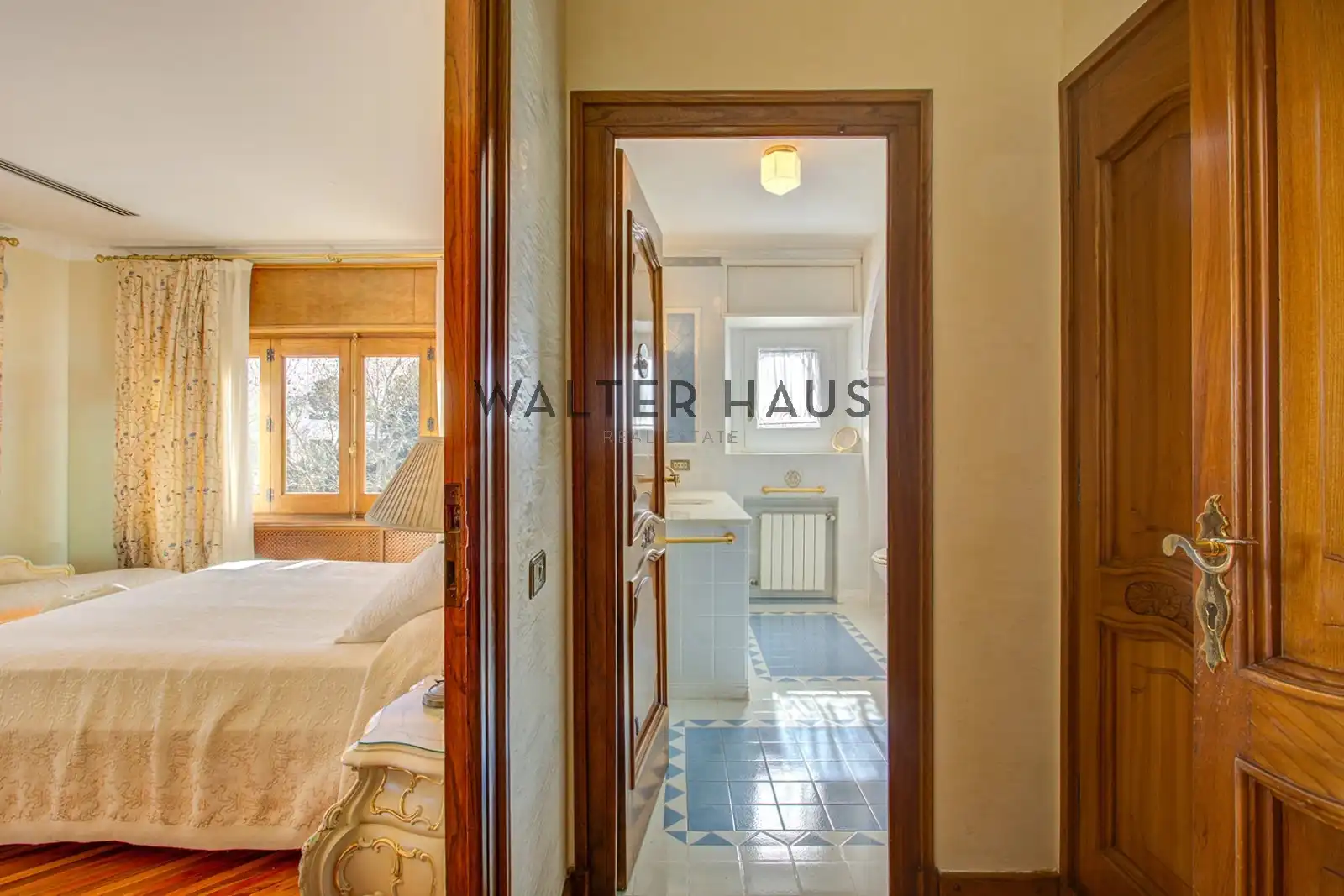 Haus oder Chalet zum Verkauf in Sitges mit Klimaanlage, Heizung und Privatgarten