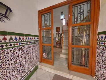 Casa amb balcó en venda a Calle OBISPO FITERO 13