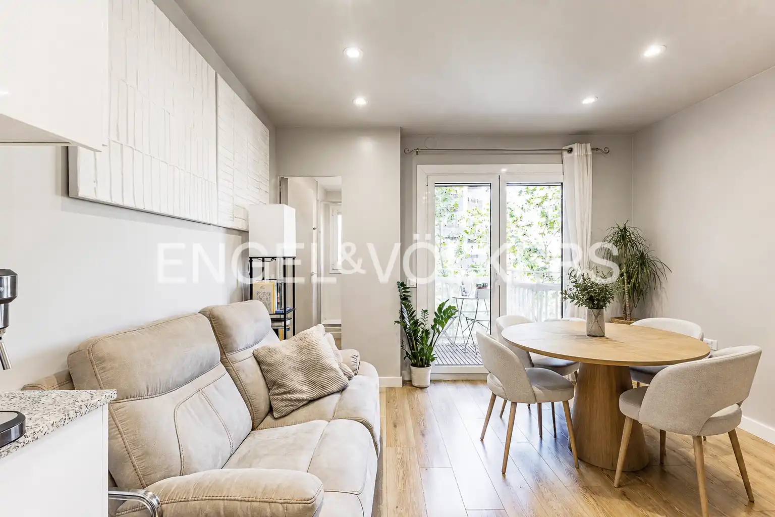 Piso con terraza en venta en Eixample, imagen 2