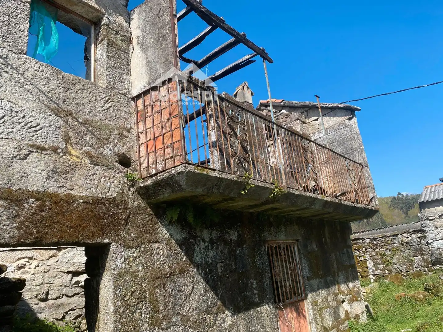 Vista exterior de Casa adosada en venta en Melón