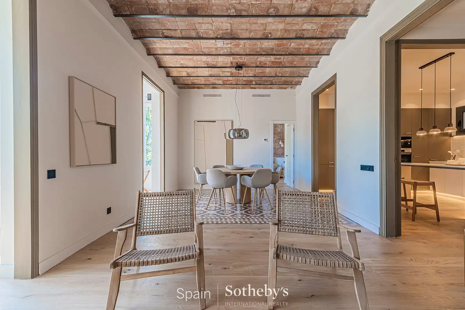 Apartament amb ascensor en venda a Gran Via de les Corts Catalanes, imagen 3