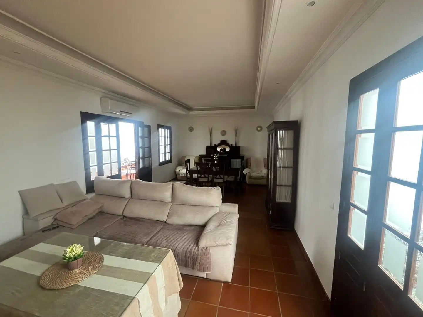 Sala d'estar de Casa adosada en venda en La Puebla de Cazalla