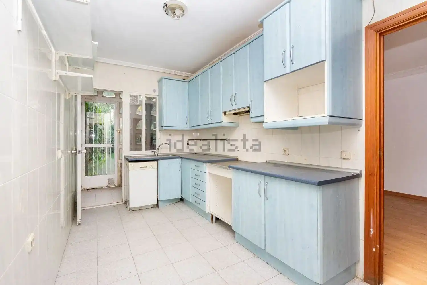 Kitchen of Detached homes for sale in Talavera de la Reina  with Air Conditioner, Heating and Storage room