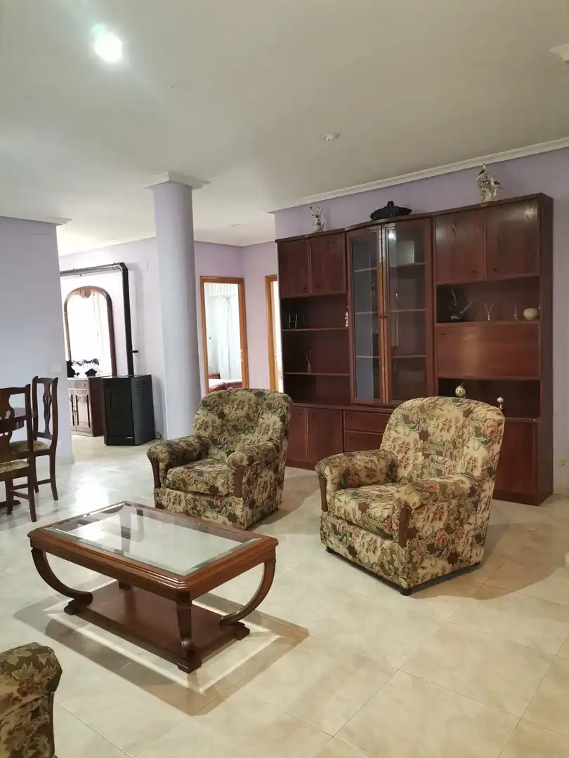 Sala de estar de Casa o chalet de alquiler en A Mezquita  con Calefacción, Terraza y Trastero