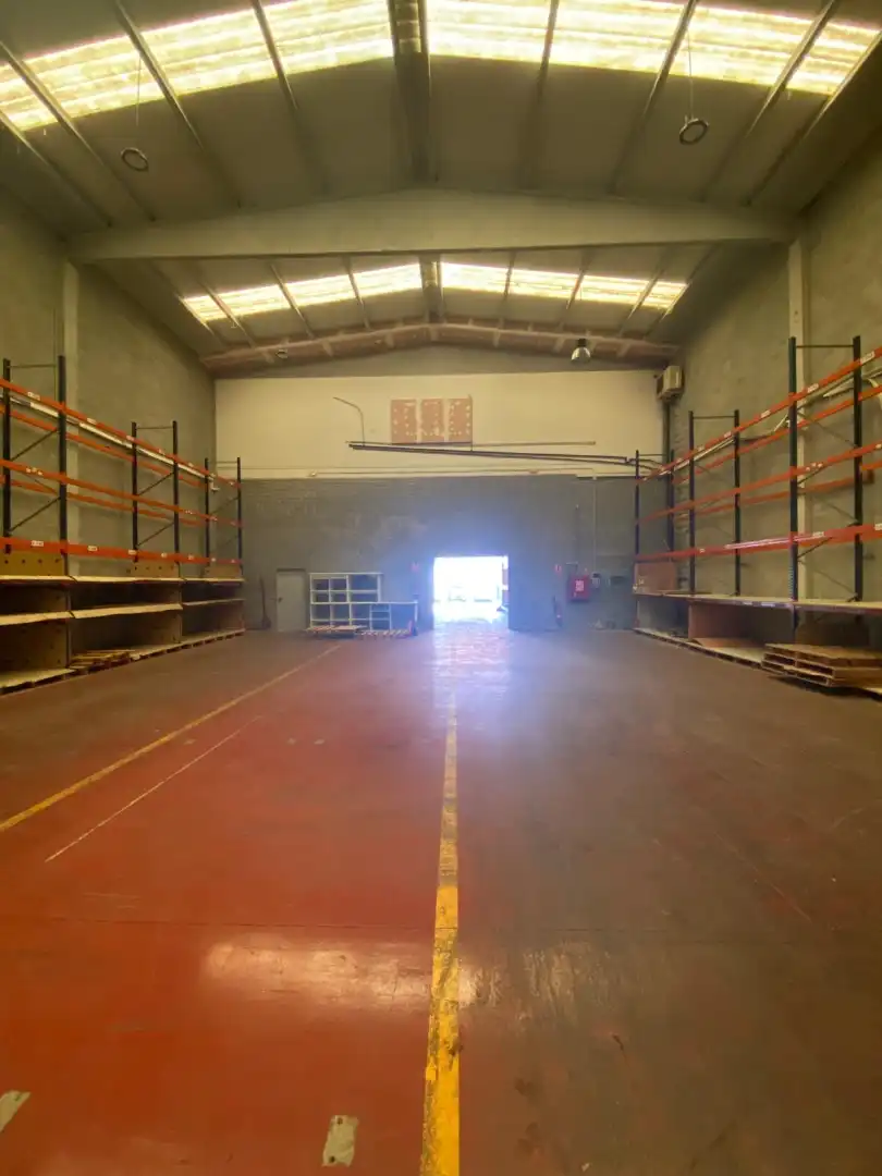 Nave industrial en alquiler en Polinyà, imagen 2