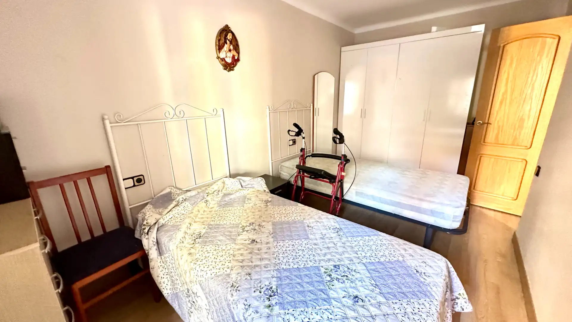 Habitación de Piso en venta en Cerdanyola del Vallès con Aire acondicionado, Calefacción y Horno
