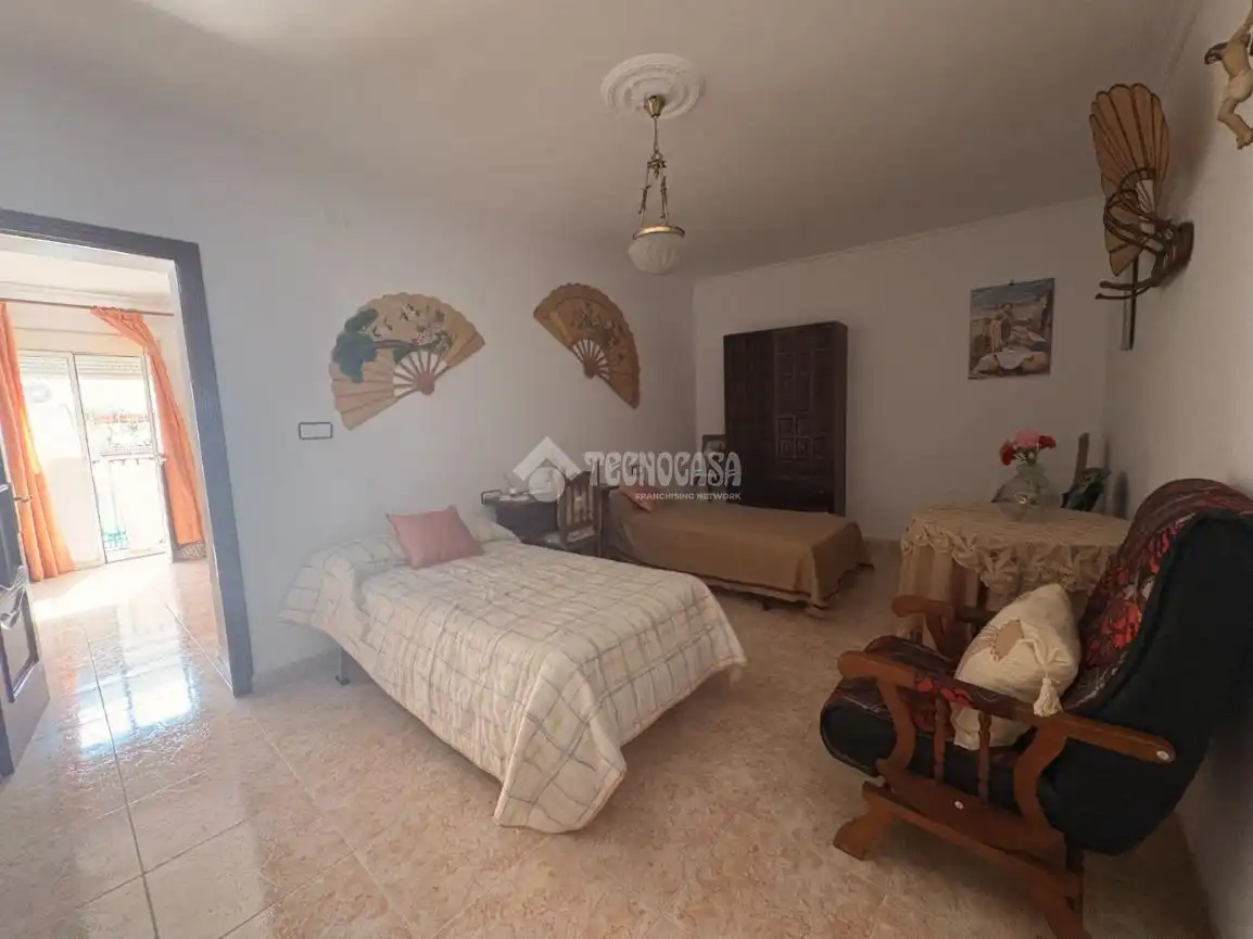 Habitación de Casa adosada en venta en Ardales con Terraza, Amueblado y Balcón