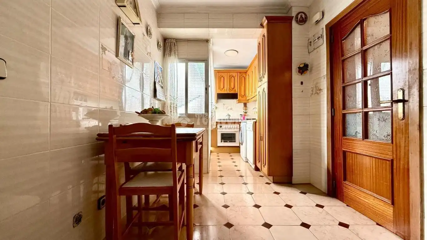 Cuina de Pis en venda en Madrid amb Calefacció i Parquet