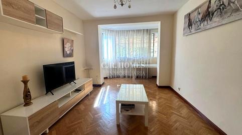 Foto 2 de Piso de alquiler en España, Juan de la Cierva, Madrid