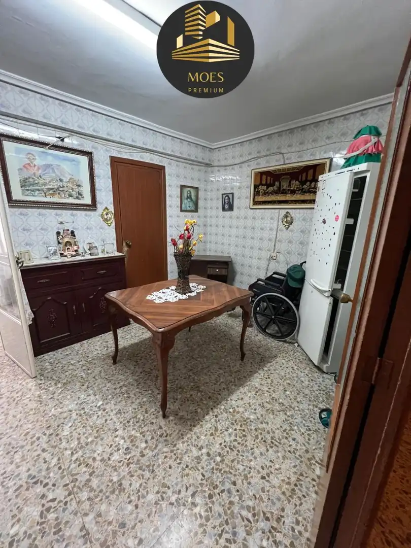 Flat with lift for sale in Martos, imagen 6