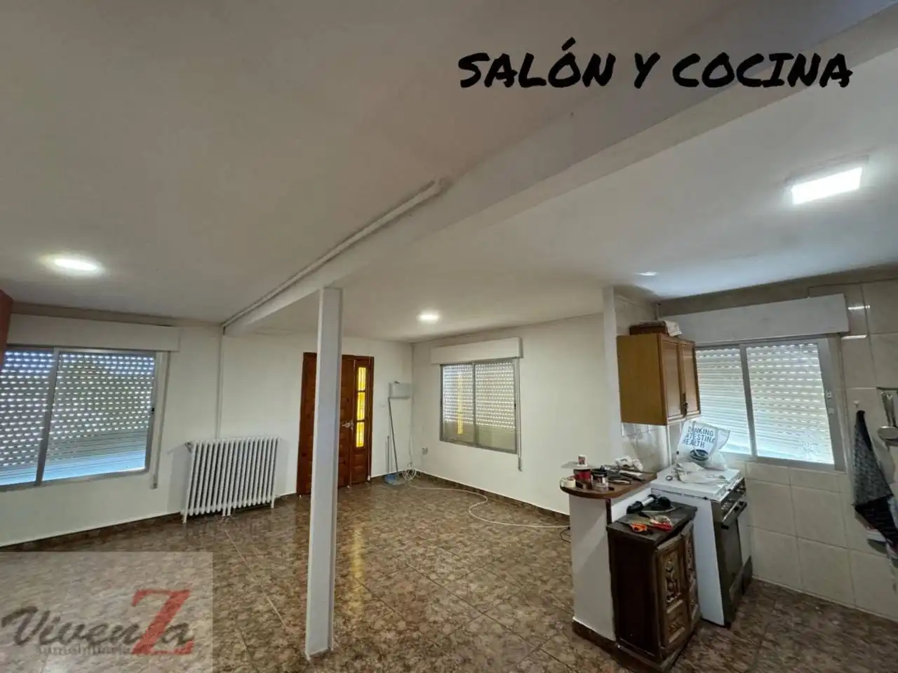 Sala de estar de Casa o chalet en venta en Sanzoles con Calefacción, Jardín privado y Terraza