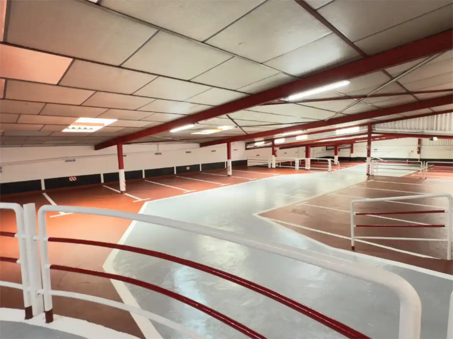 Parking of Garage for rent in Ourense Capital 