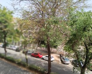 Exterior view of Flat for sale in  Valencia Capital  with Air Conditioner and Balcony