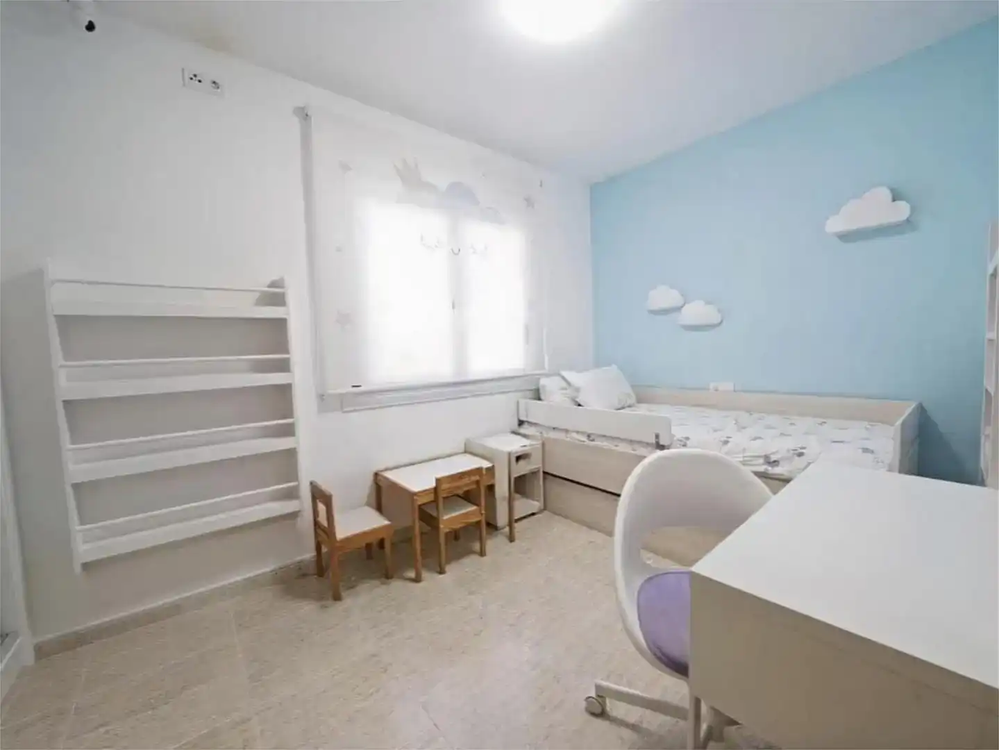 Dormitori de Casa o xalet en venda en El Campello amb Aire condicionat, Jardí privat i Traster