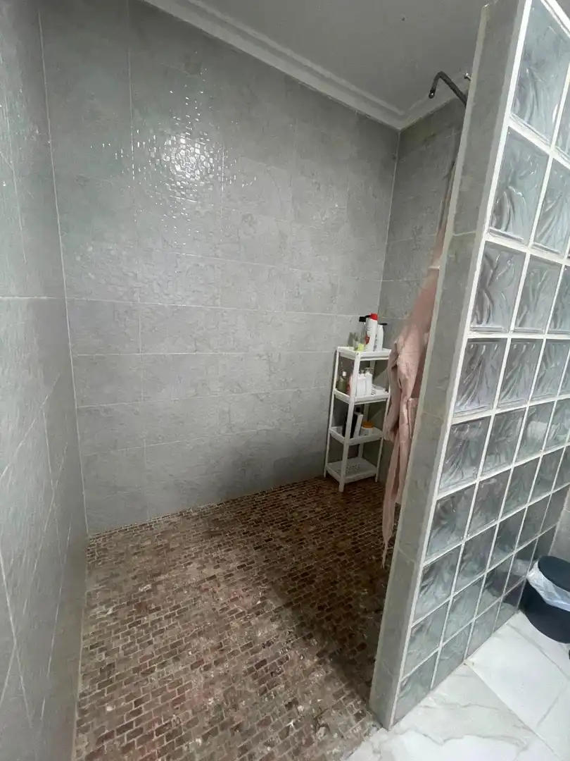 Bathroom of Houses for sale in Alzira  with Air Conditioner, Terrace and Furnished