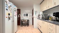 Kitchen of Flat for sale in  Barcelona Capital