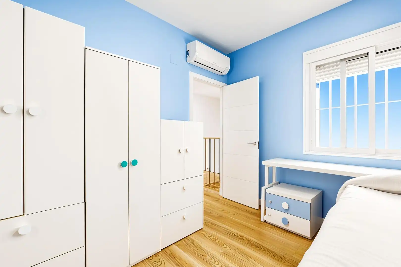 Schlafzimmer von Einfamilien-Reihenhaus zum Verkauf in Chiclana de la Frontera