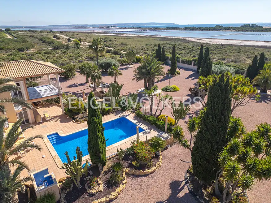 Houses for sale in Elche / Elx  with Air Conditioner, Heating and Private garden