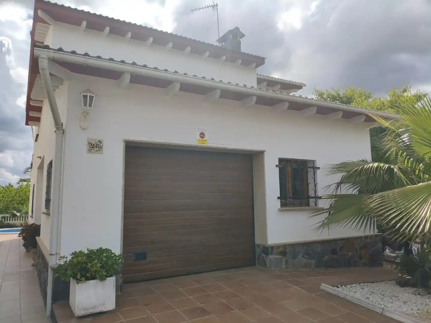 Vista exterior de Pis en venda en Castellar del Vallès amb Aire condicionat, Jardí privat i Traster
