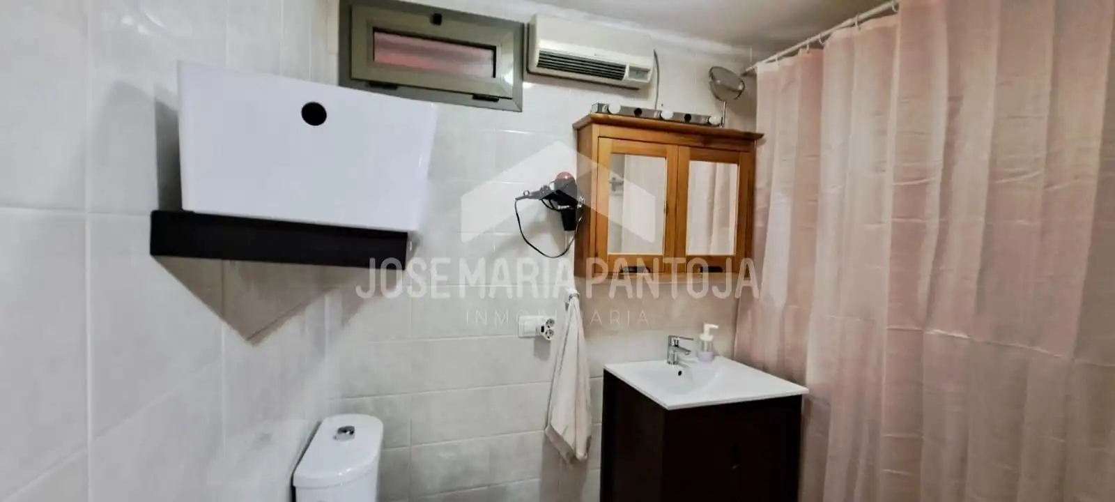 Bany de Pis en venda en Jerez de la Frontera amb Aire condicionat, Calefacció i Parquet