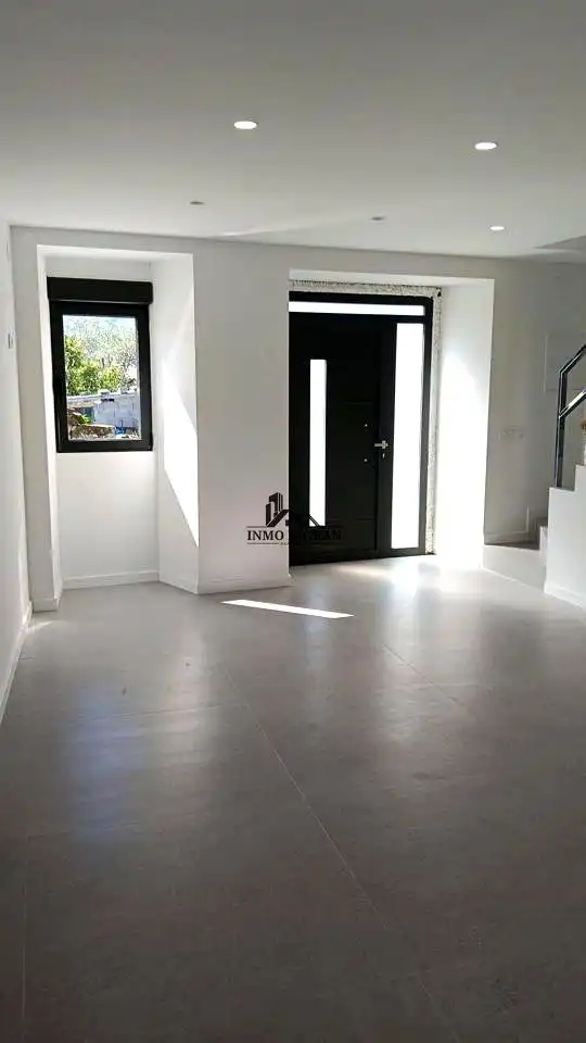 Adosado con terraza en venta en Estrada Castro de Beiro, imagen 5