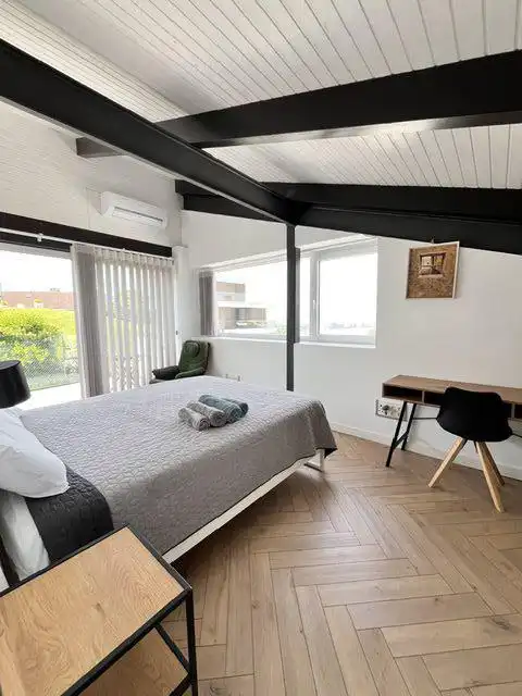 Dormitori de Casa o xalet en venda en Gijón  amb Calefacció i Terrassa