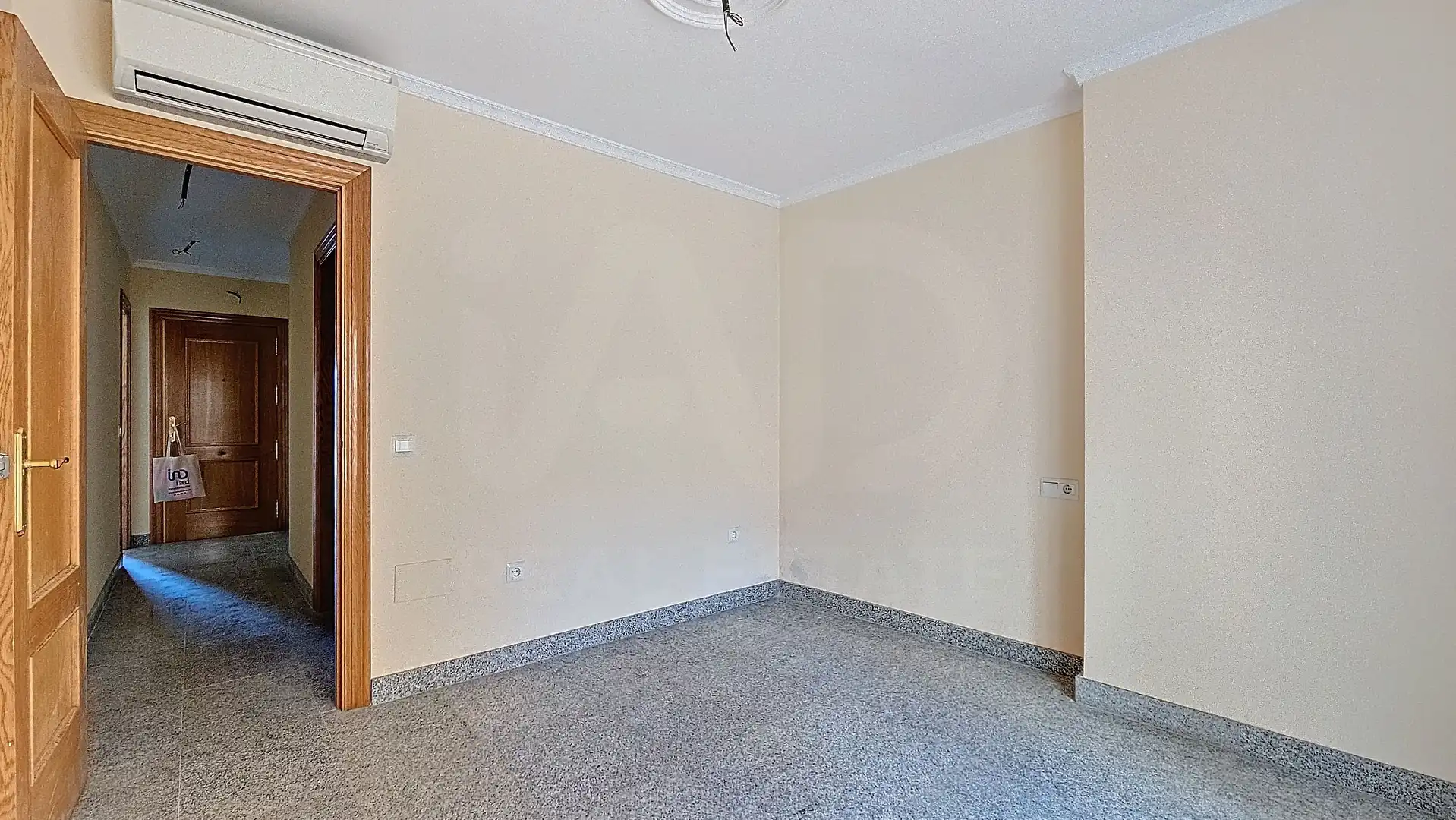 Habitación de Piso en venta en Roquetas de Mar con Aire acondicionado y Terraza