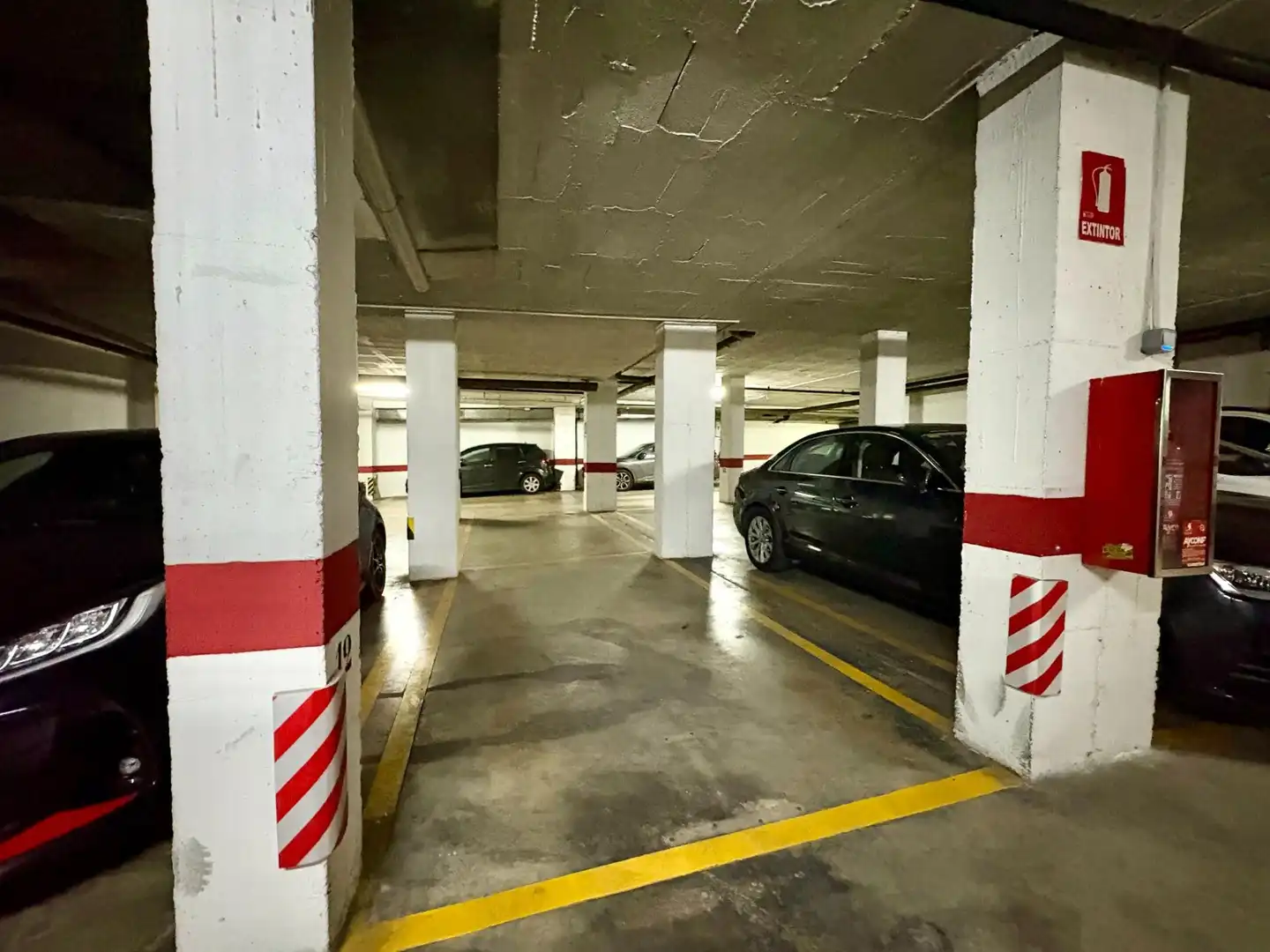 Parking de Piso en venta en Málaga con Aire acondicionado, Terraza y Amueblado