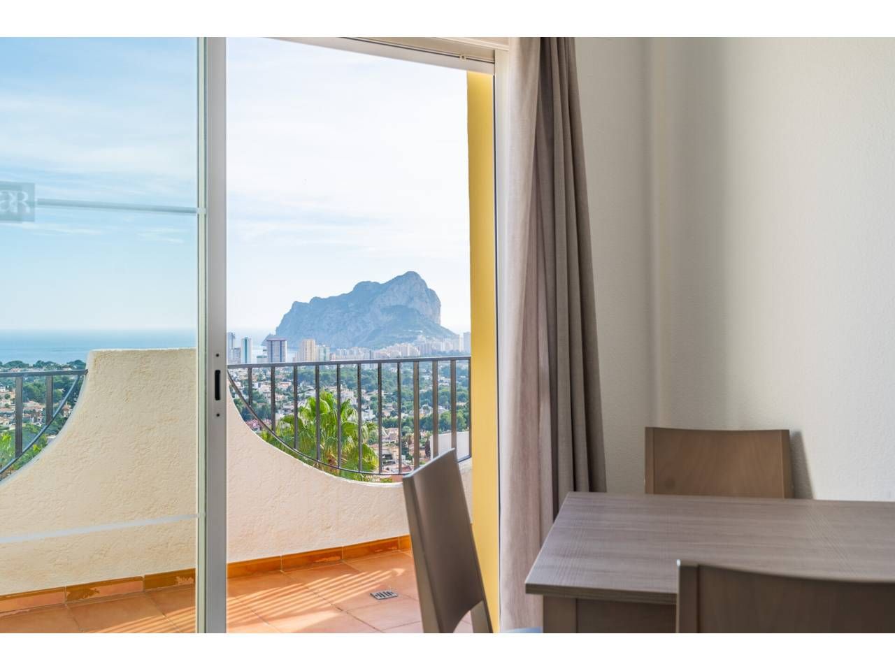 Bedroom of Single-family semi-detached for sale in Calpe / Calp  with Air Conditioner, Terrace and Furnished