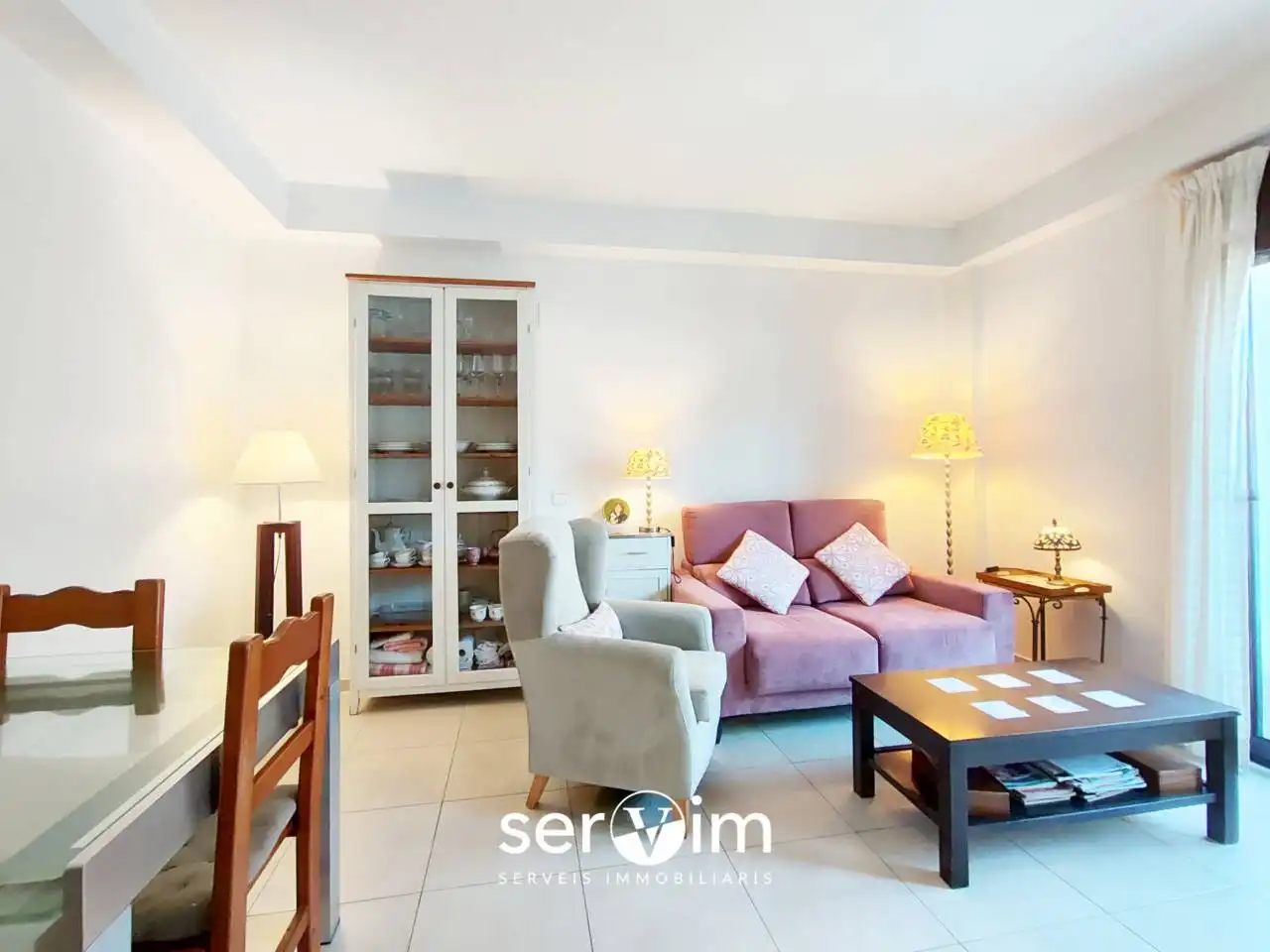 Sala de estar de Piso en venta en Girona con Calefacción y Terraza