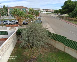 Aparcament de Casa adosada en venda en Cunit amb Jardí privat, Terrassa i Traster