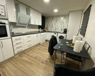 Kitchen of Flat for sale in Elche / Elx  with Air Conditioner, Heating and Balcony