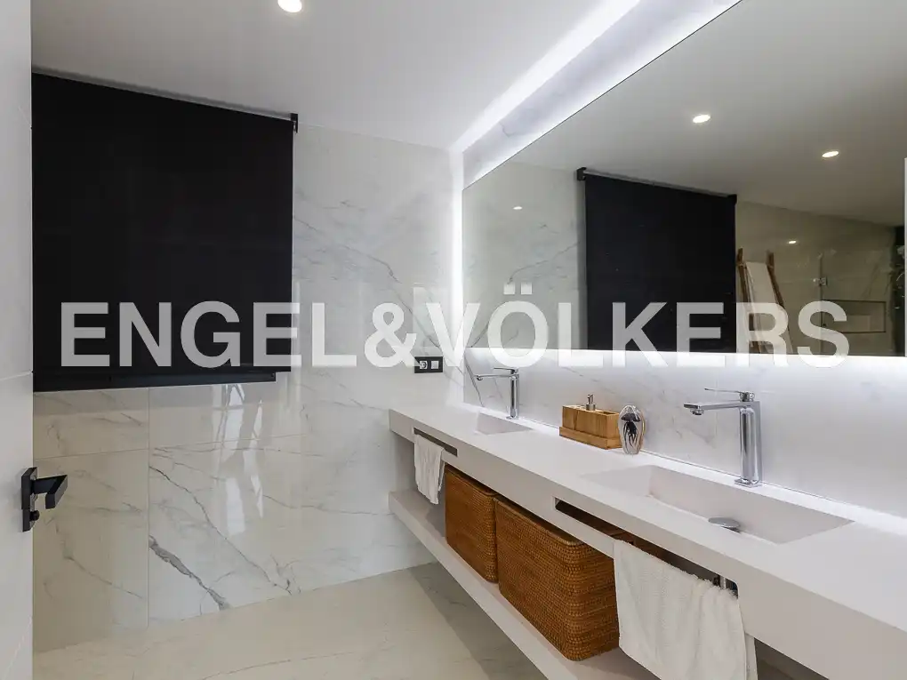Baño de Casa o chalet en venta en Cullera con Aire acondicionado, Calefacción y Jardín privado
